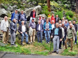 Gruppenbild vor der Festung